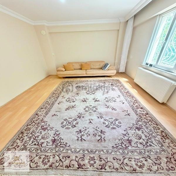Esenyurt Osmangazi Mah 2+1 100m2 Balkonlu Yüksek Giriş 2.750.000 1