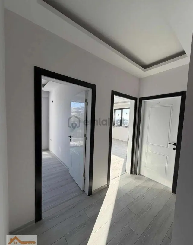 Sıfır Daire Garaj Arkası Bölgesi Kiralık 2+1 Daire 3