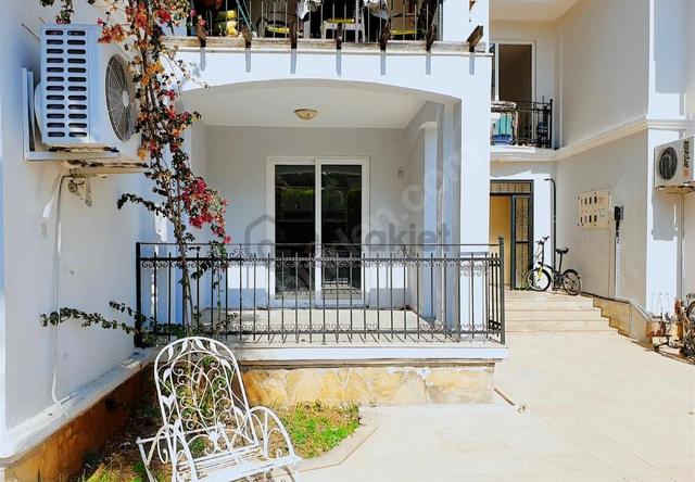 Stop’tan Foça Havuzlu Bakımlı Giriş Kat 2+1 4