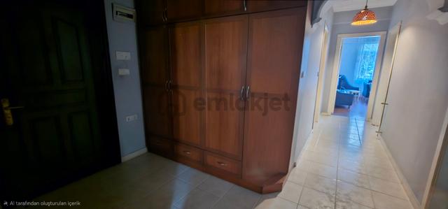 Kasaplar Mahallesinde Satılık Arakat,kapalı Mutfak,140 M² Net 3+1 Daire 5