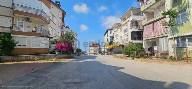 Kasaplar Mahallesinde Satılık Arakat,kapalı Mutfak,140 M² Net 3+1 Daire 3