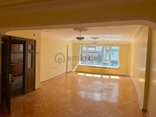 Century 21 Vizyondan Yunus Emre Cd Kiralık 3+1 Daire 2