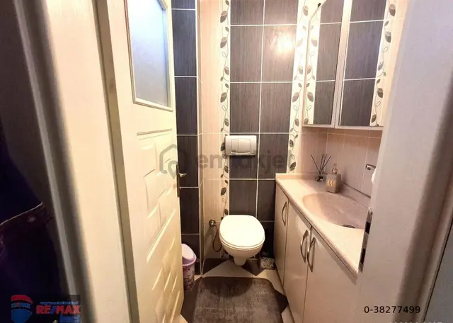 Re/max İnci'den Kuvayi Milliye Mahallesi'nde Satılık 4+2 Müstakil Ev 2