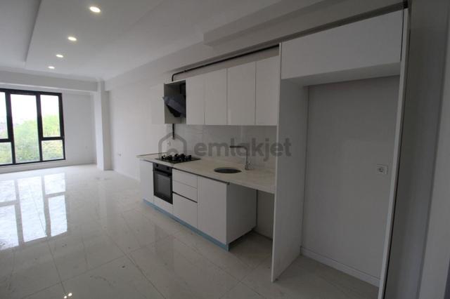Kocaeli Başiskele Ulus Caddesi Üzerinde Arakat Kiralık Daire 5