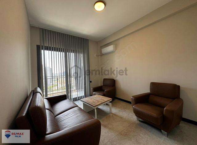 Remax Palm'den Fuatmorel De Prestijli İş Merkezinde Eşyalı Ofis 5