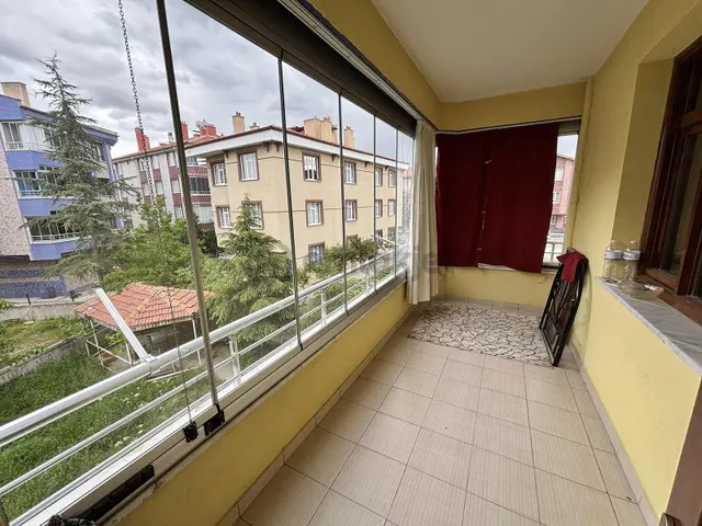 Akıncılar Cd'nde Güney Cepheli Geniş Arakat 3+1 Yalıtımlı Daire 3