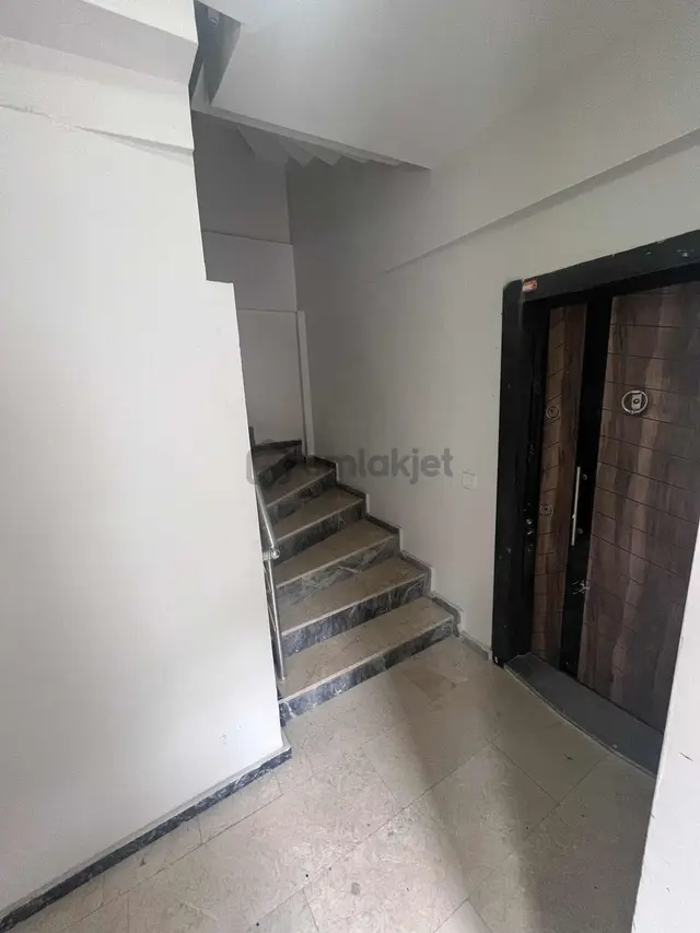 Eşrefpaşa Yağhaneler Sıfır Bina Dubleks Satılık 2+1 Daire 2