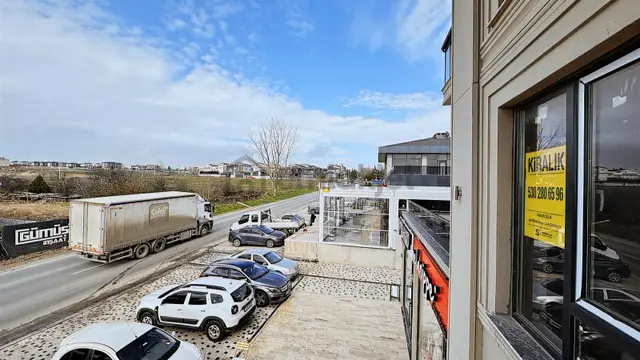 Önerler Köyü Gümüş Avm Yanı Kiralık 1+1 Prestijli Ofis 5