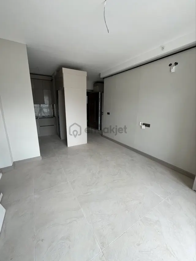 Yavuz Bulvarında 1+1 Kiralık Home Ofis 2