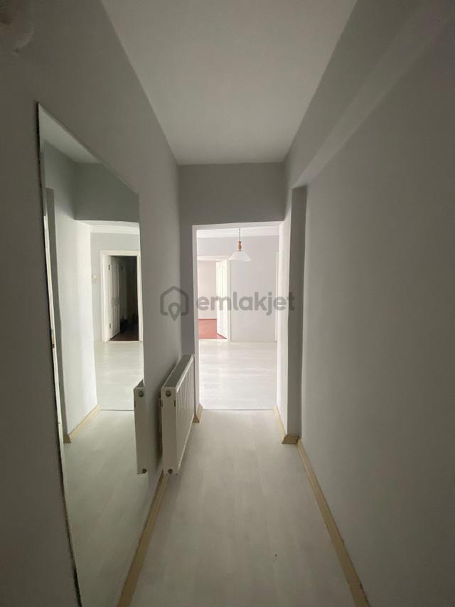 Samsun İlkadım Reşadiye Mahallesi'nde Yüksek Giriş 2+1 Kiralık Daire 5