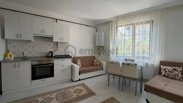 Cumhuriyet Mh İl Emniyet Binasının Sokağında Kiralık Eşyalı 1+1 2