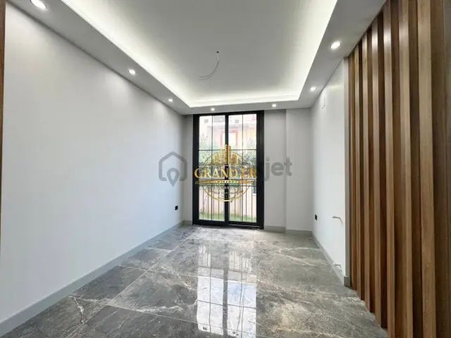 Mersin Yenişehir Deniz Mah.özel Havuzlu Lüks Bağımsız Villa 5+1 3
