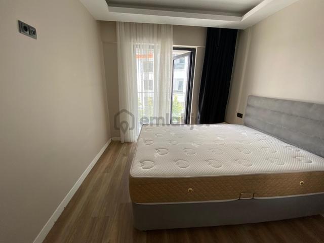Alaçatı'dan İncek'te Bulvar Yakını 1+1 Eşyalı Kiralık Daire 4