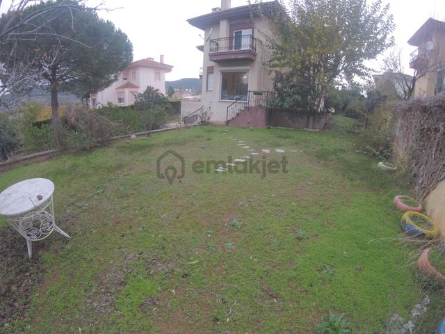 A24 Site Emlak;yelki'de Havuzlu Site Müstakil 773 M2 Arsa İçinde 5