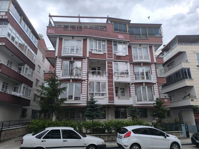 Çift Girişli Lüks 5+1 Dubleks Daire: Kış/yaz Bahçeli, 200m² Çift Girişli Lüks 5+1 Dubleks Daire: Kış/yaz Bahçeli, 200m²