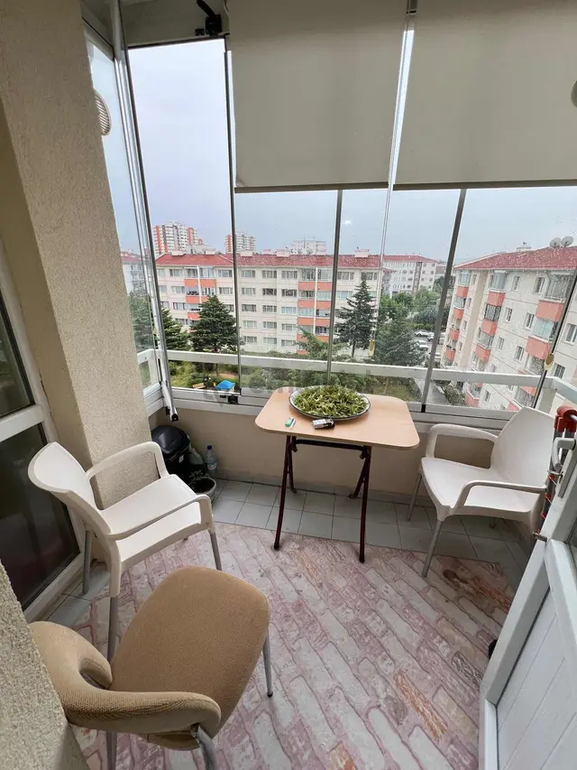 A L C Den Yunus Emrede Site İçi Salon Bağımsız 2+1 Satılık Daire 2
