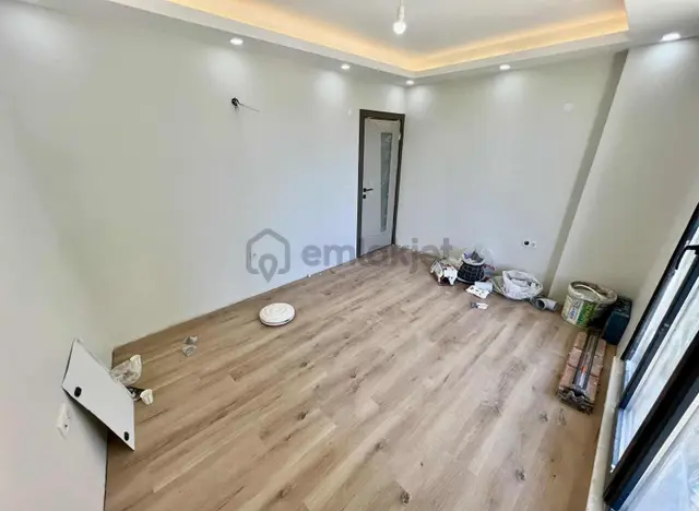 İmren Gayrimenkulden Tevfikbey Mh. 2+1 75m2 K.otoparklı Y.giriş 2