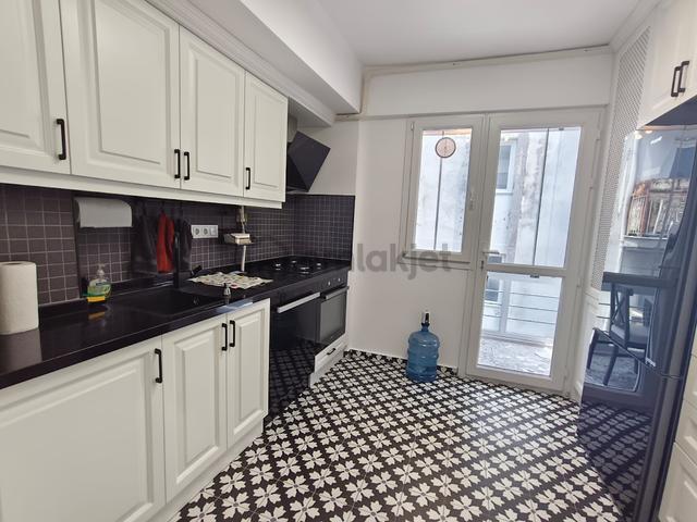 İzmir Selçuk Merkezde Full Eşyalı, Yenilenmiş 3 Balkonlu 2+1 Daire 5