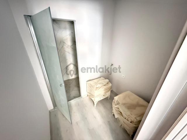 Karapürçek Mah Caddeye Yakın Asansörlü Satılık Daire 5
