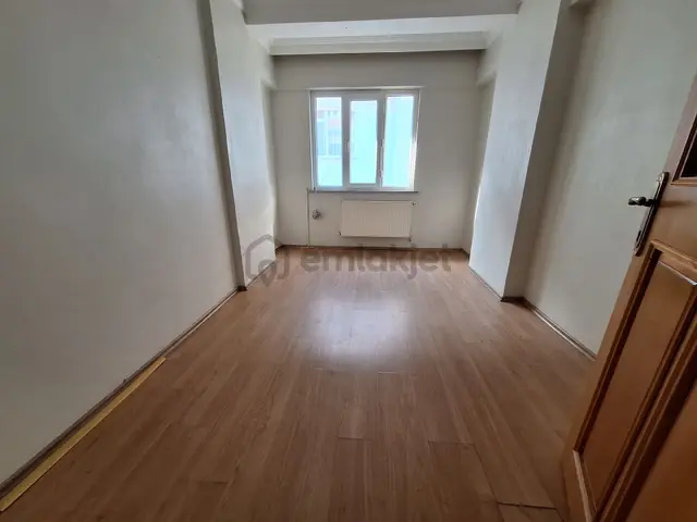 Pendik Kaynarca Esenler Mahallesinde 5+2 Çatı Dubleksi 2
