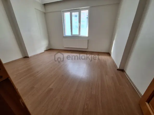 Pendik Kaynarca Esenler Mahallesinde 5+2 Çatı Dubleksi 4