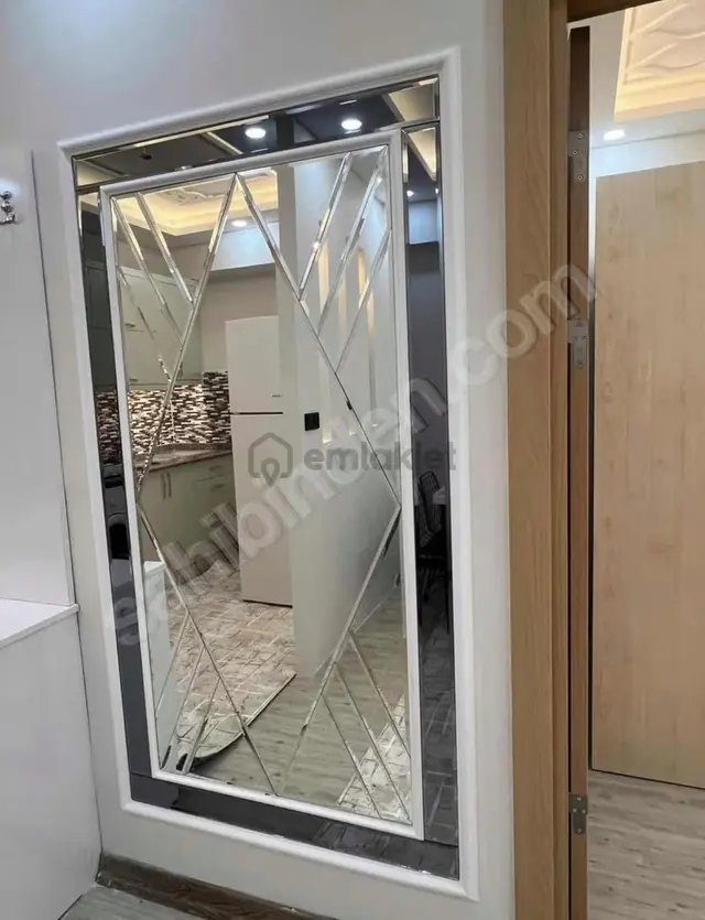 Pusula Emlaktan Üniversitenin Karşısında Dekorlu Full Eşyalı 1+1 3