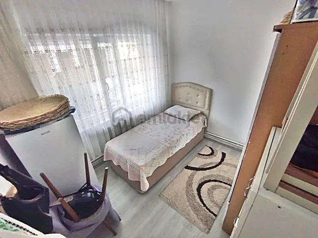 Keçiörenin Merkezinde 2+1 Giriş Katta Daire 5