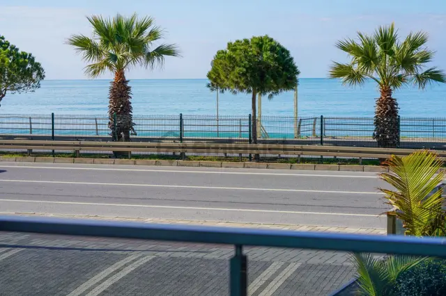 Alanya'da Denize Sıfır Yatırımlık Muhteşem Fırsat!bu Fiyata Yok 2