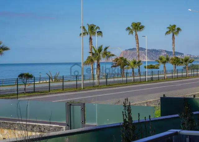 Alanya'da Denize Sıfır Yatırımlık Muhteşem Fırsat!bu Fiyata Yok 1