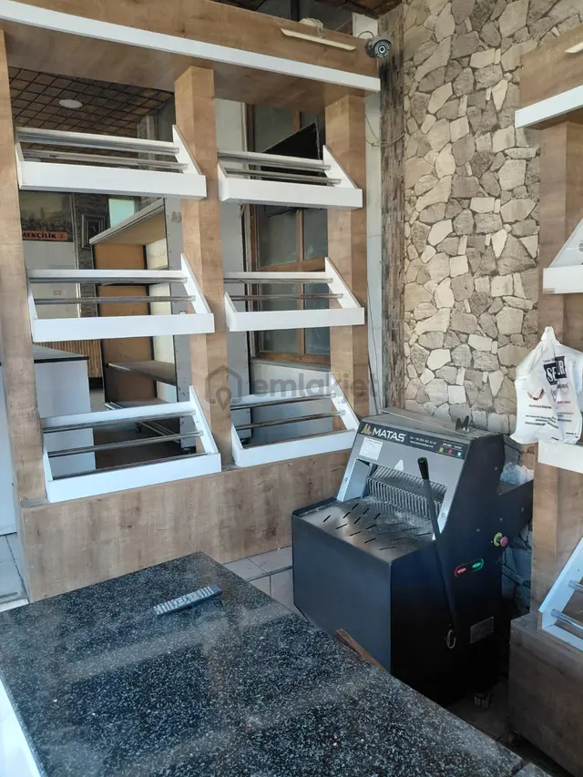Adalet Gold Group Emlaktan Çarşı Merkezinde Kiralık İşyeri 3