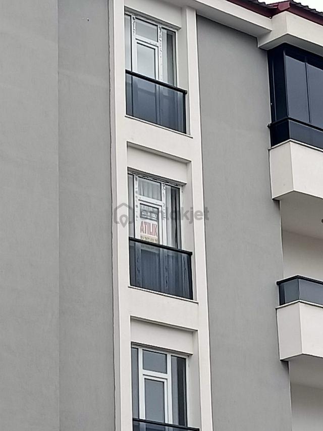 Atılım Gold Emlak'tan Dadaşkent'te Özel Kilerli, Kapalı Otoparklı 3+1 Lüx Ara Kat 4