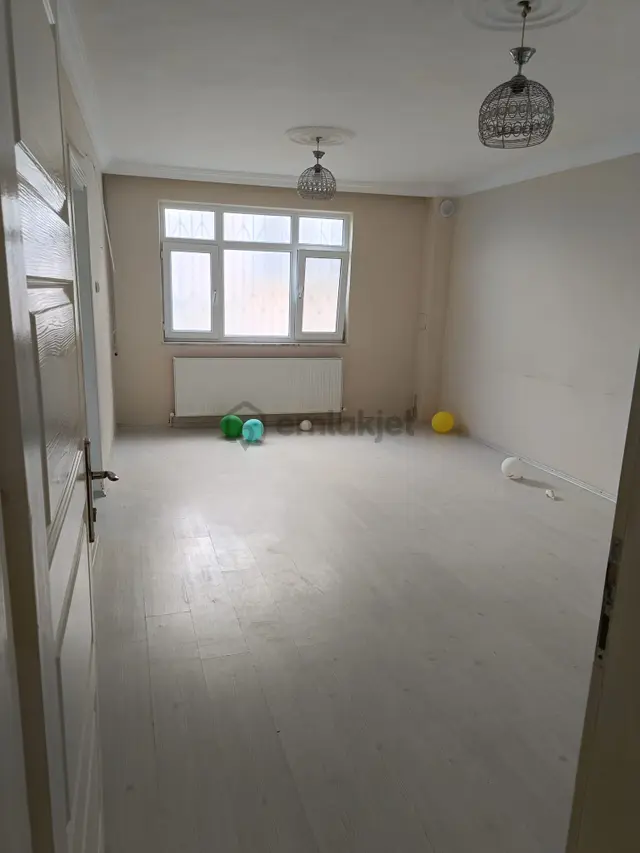 A.y.s. Gayrimenkul ' Dan 2+1 Kiralık Daire 4