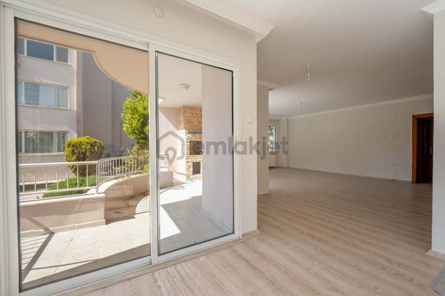 Ege Mahallesi'nde Site İçerisinde 3+1 Satılık Daire 4