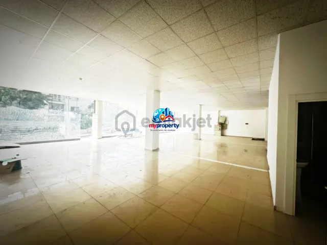 Halkkent Cadde Üzeri 500m² Geniş Cepheli Kurumsala Uygun Kiralık 2
