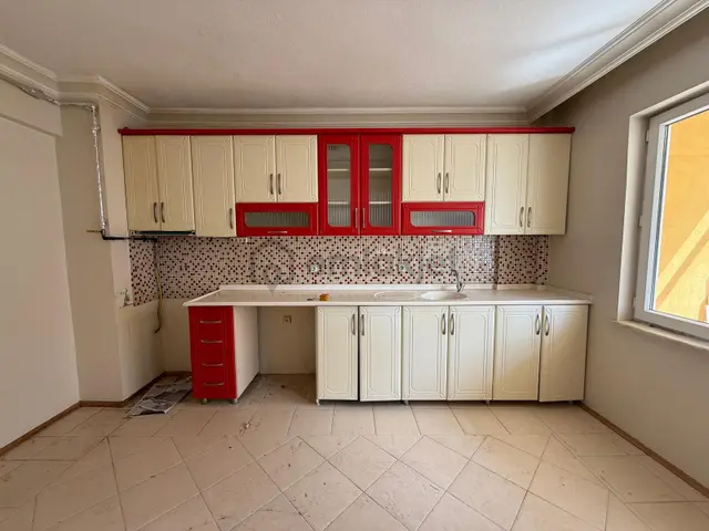Güneyyamaç Evlerinde 3+1 Kiralık Daire---burcu Emlaktan--- 3