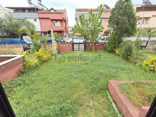 Kocaali'de Havuz Manzaralı Ve Bahçeli 5+2 Satılık Villa 3