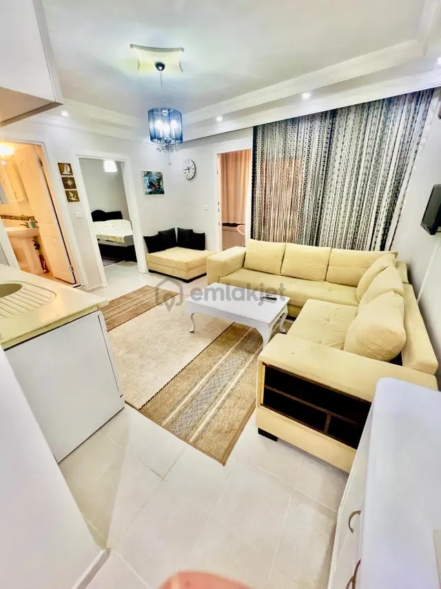 Güllük Merkezde Havuzlu Sitede Eşyalı Kiralık 1+1 Daire 3