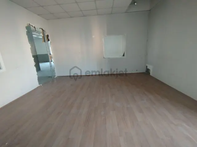 Beysan Sanayi Sitesinde İskanlı 1830 M2 İmalathane &depo 4
