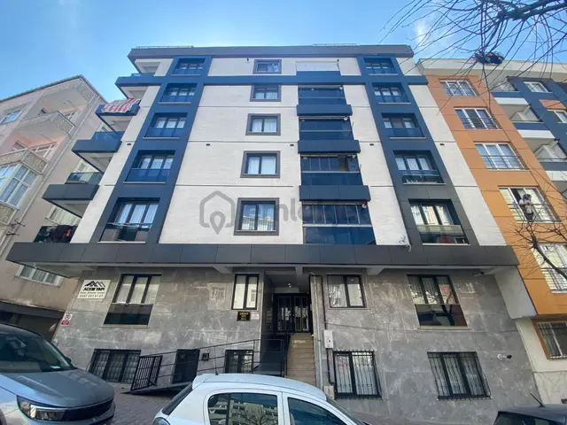Safa Hastanesi Yakını 2+1 Bahçekatı Daire 2