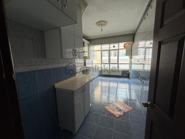 Vali Konağı Yakınında 3+1 Kiralık Daire -- Burcu Emlaktan 5