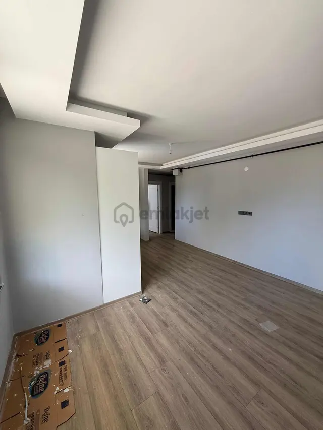 İncesu'da 1+1 Eşyasız Kiralık Daire 2