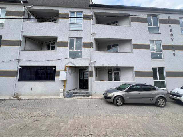 Roma’ Dan Yeniceköy Mahallesi’ Nde Satılık Daire Roma’ Dan Yeniceköy Mahallesi’ Nde Satılık Daire
