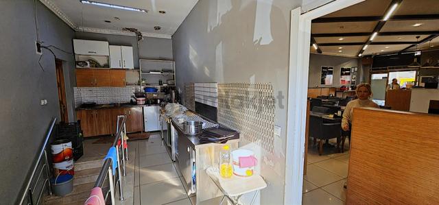 Gürsu Atatürk Caddesin'de Köşe Başı 250m2 Satılık Dükkan.. 4