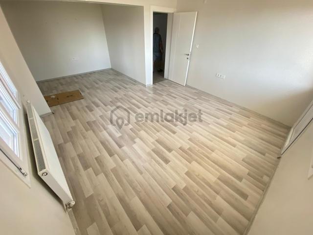 Buca Yiğitler Mahde 2+1 100m2 Arakat Ayrı Mutfak Ferah Daire 4