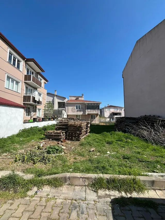 Ergene Sağlık Mahallesi 252m2 Okulun Hemen Yanı Satılık Arsa