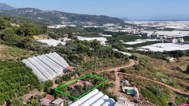 Antalya Beykonak Mahallesi'nde Manzaralı Müstakil Ev Ve Bahçesi 5