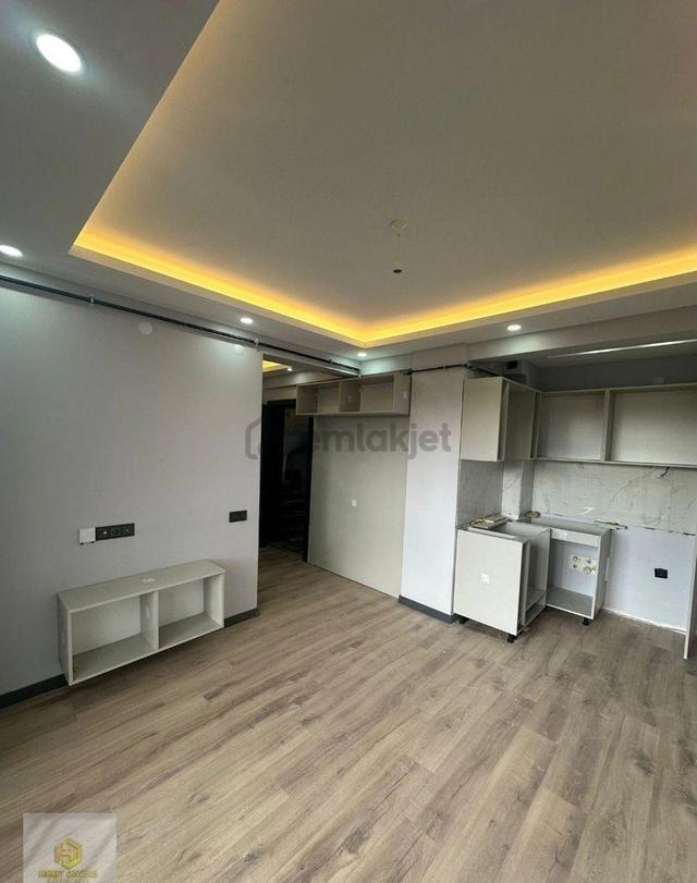 Şirintepe Mahallesinde Yaylapınar Caddesi Yakını Satılık Sıfır 1+1 Daire 4