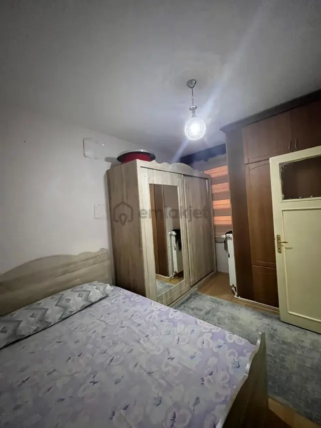 Sakarya Mah Bulunan 3+1 Çevrilmiş Ara Kat Dairemiz Satılık 3