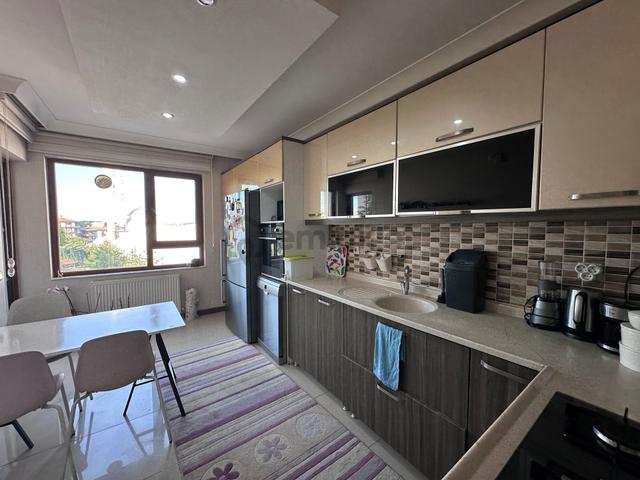 Bademlik'te Manzaralı, Asansörlü, Yeni 3+1 Daire 3