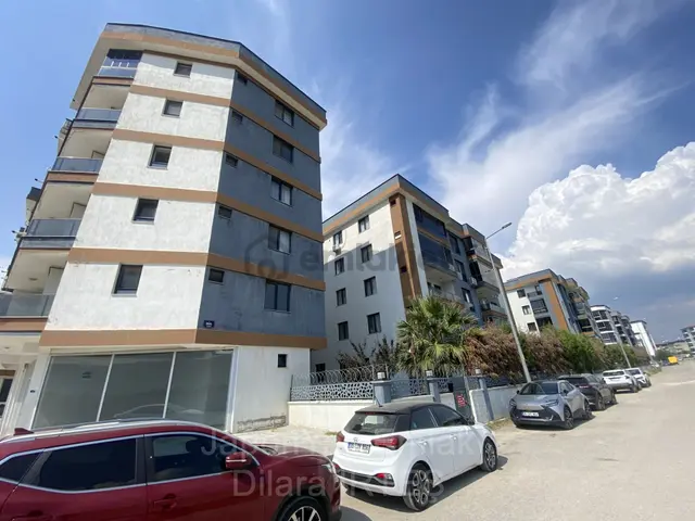 Torbalıda Havuzlu Site İçerisinde Lüks 2+1 Satılık Daire 3